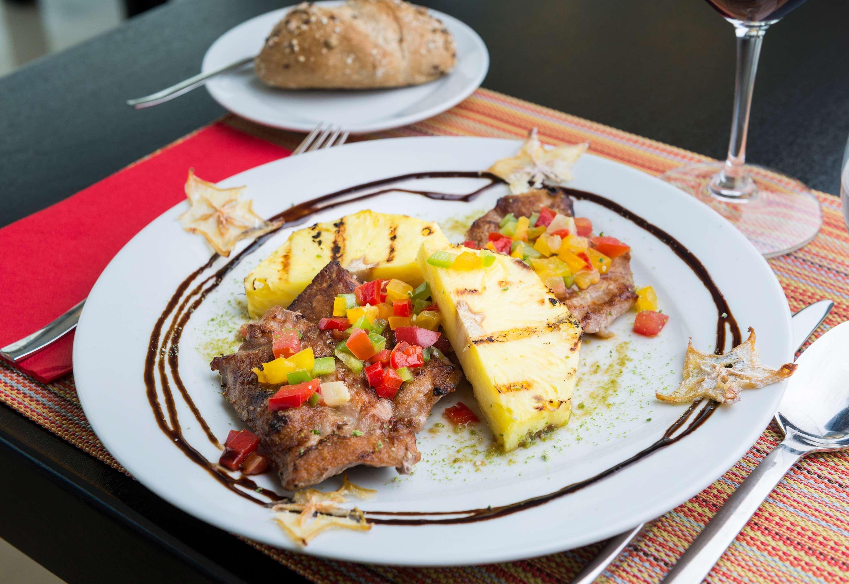 Tryp By Wyndham Leiria Hotel Bagian luar foto