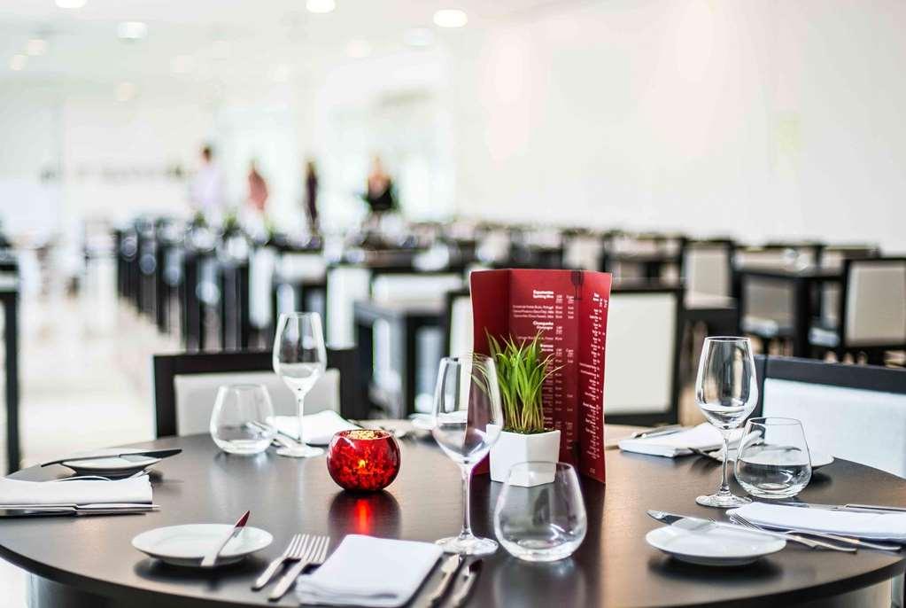 Tryp By Wyndham Leiria Hotel Restoran foto